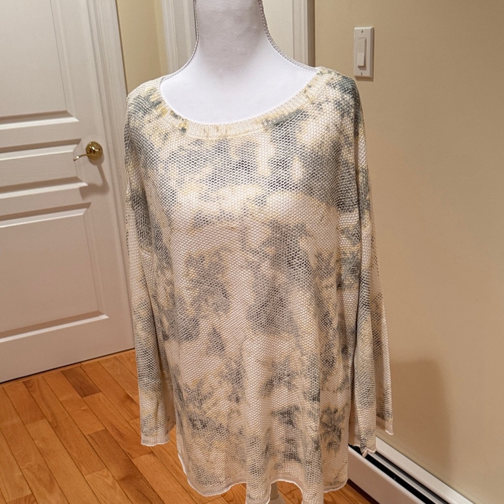 Skye’s the Limit Elegant Tie-Dye Long Sleeve light sweater,wide design sleeves